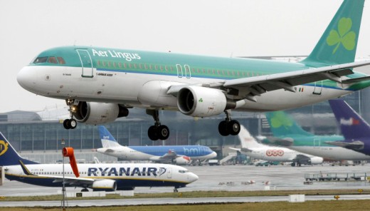 An Aer Lingus Airbus A320 landing at Dublin Airport.  PRESS ASS